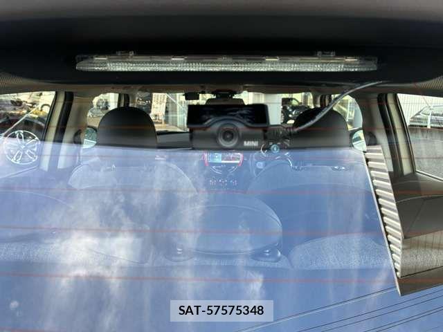 Bmw MINI 2023-01 8743992-5