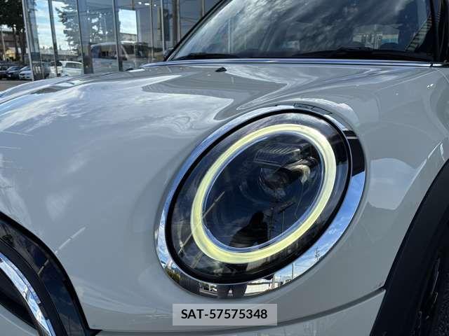 Bmw MINI 2023-01 8743992-8