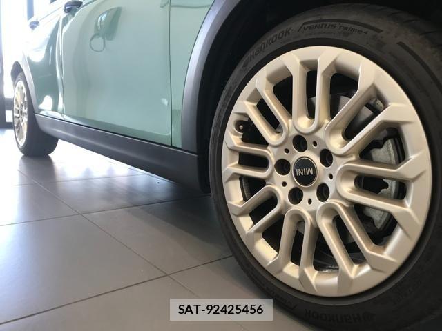 Bmw MINI 2025-12 8743979-9