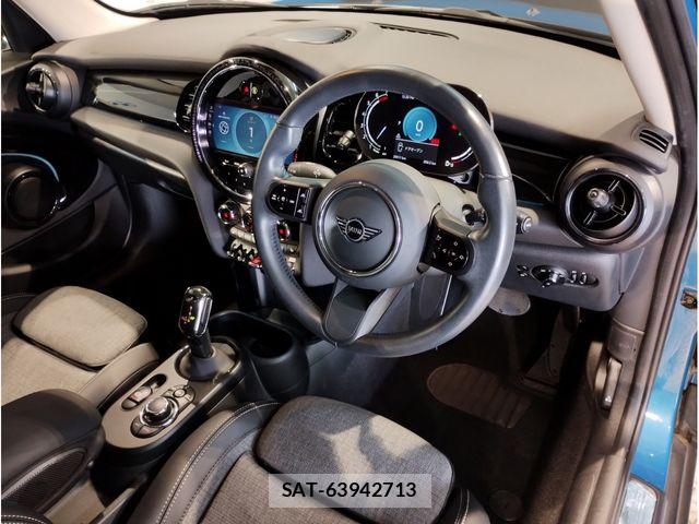 Bmw MINI 2023-11 8796663-14
