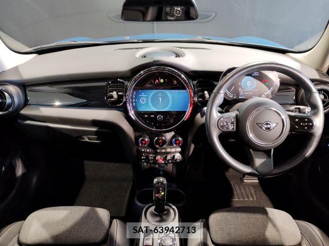 Bmw MINI 2023-11 8796663-1
