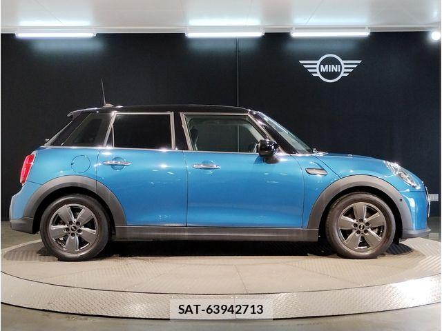 Bmw MINI 2023-11 8796663-7