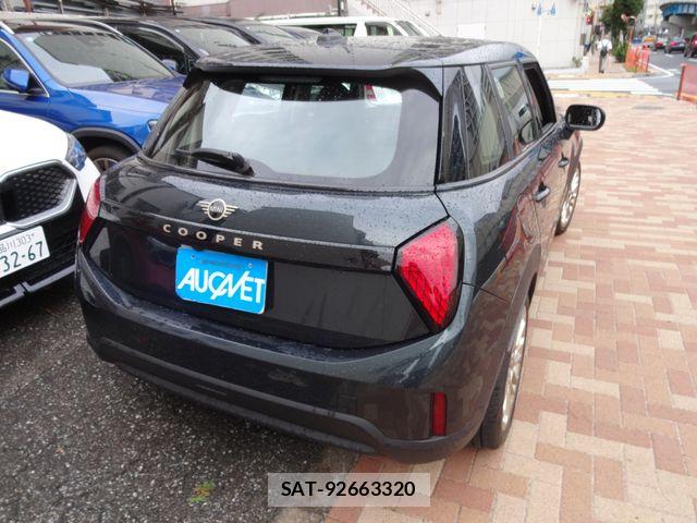 Bmw MINI 2025-03 8796660-1