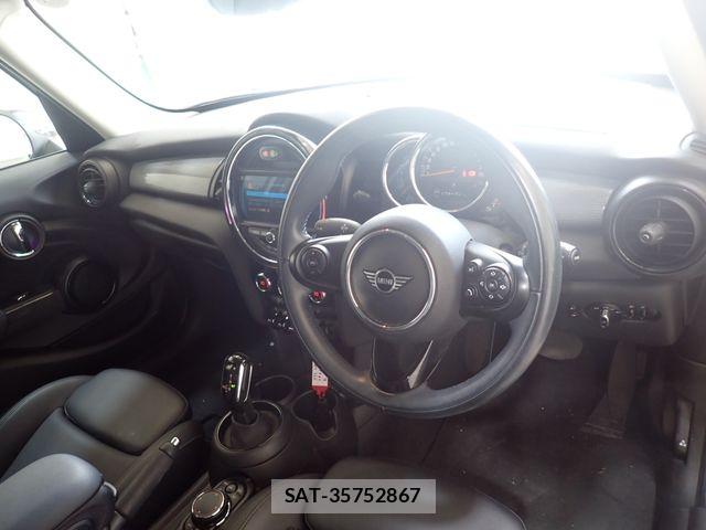 Bmw MINI 2019-07 8796659-1