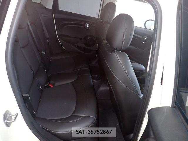 Bmw MINI 2019-07 8796659-23