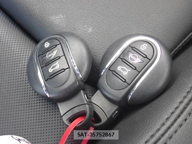 Bmw MINI 2019-07 8796659-27