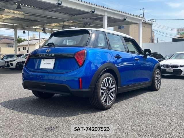 Bmw MINI 2025-06 8830329-7