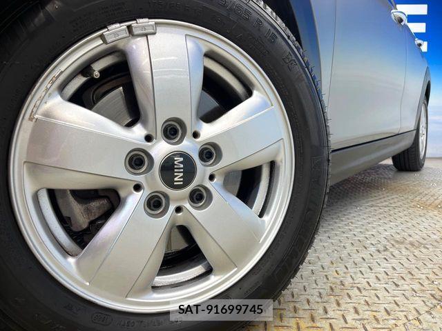 Bmw MINI 2021-04 8849802-14