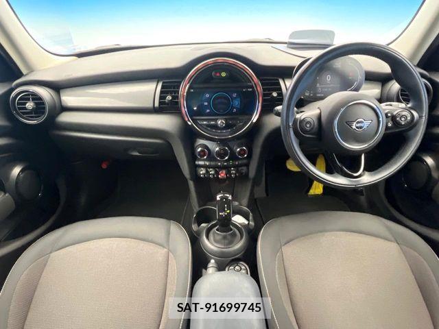 Bmw MINI 2021-04 8849802-1