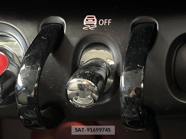 Bmw MINI 2021-04 8849802-5