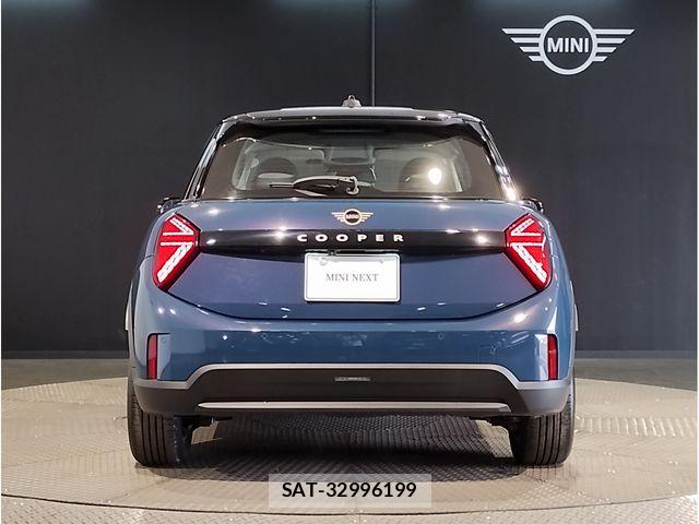 Bmw MINI 2025-07 8880781-5