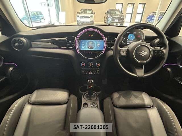 Bmw MINI 2021-09 8883915-1