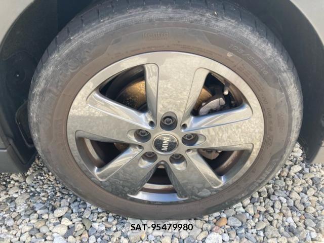 Bmw MINI 2023-11 8883914-9