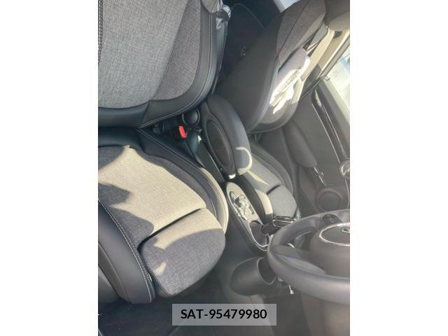 Bmw MINI 2023-11 8883914-21