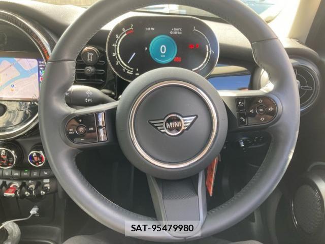 Bmw MINI 2023-11 8883914-22