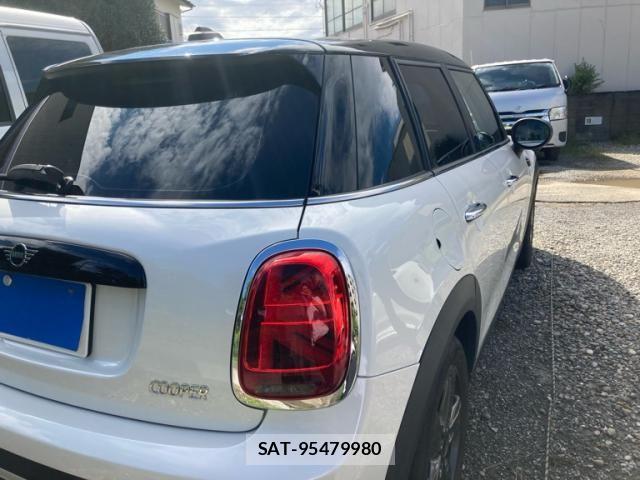 Bmw MINI 2023-11 8883914-5