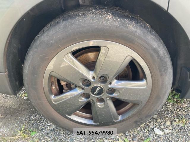 Bmw MINI 2023-11 8883914-8