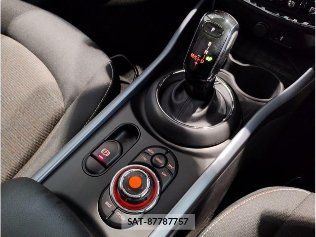 Bmw MINI 2020-10 7358750-23