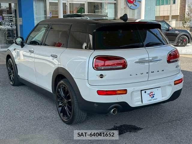 Bmw MINI 2023-10 8245926-14