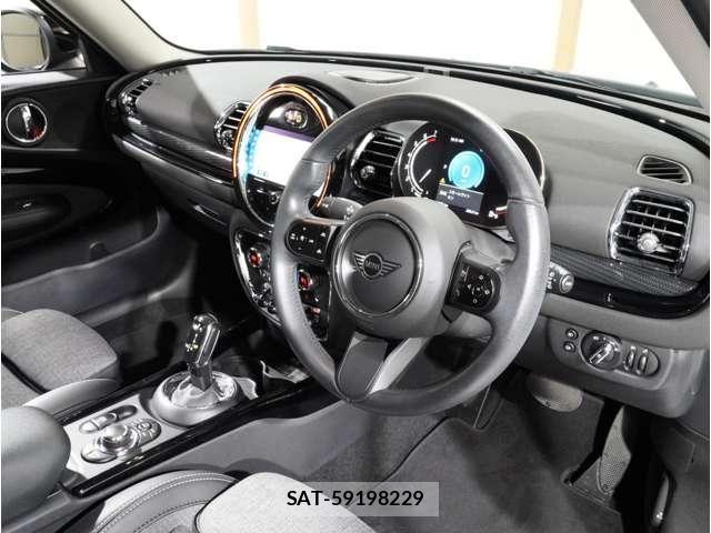 Bmw MINI 2021-08 8883916-13
