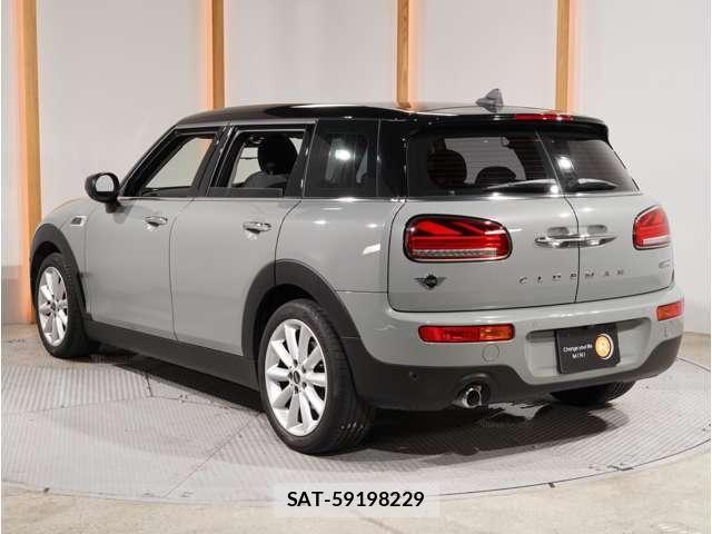 Bmw MINI 2021-08 8883916-1