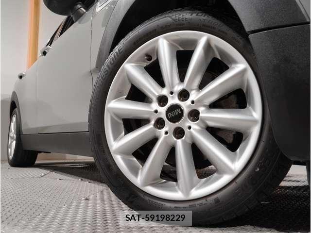 Bmw MINI 2021-08 8883916-17