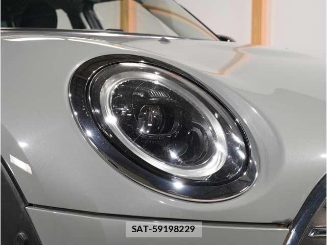 Bmw MINI 2021-08 8883916-18