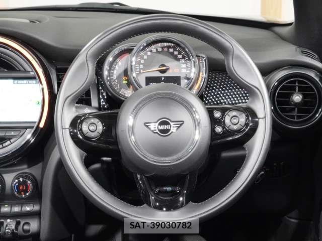Bmw MINI 2021-02 7059569-16