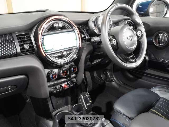 Bmw MINI 2021-02 7059569-17