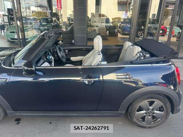 Bmw MINI 2023-03 7221788-12