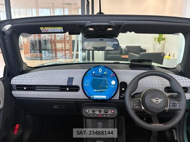 Bmw MINI 2025-12 8158818-14