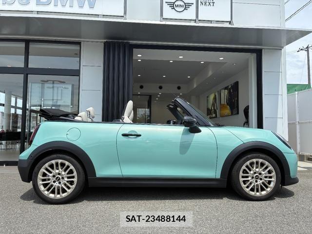 Bmw MINI 2025-12 8158818-7