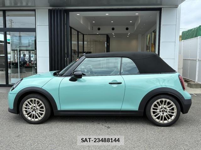 Bmw MINI 2025-12 8158818-8