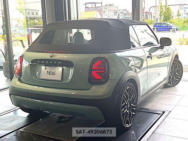 Bmw MINI 2025-10 8208734-19
