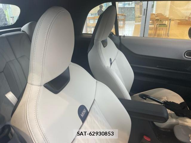 Bmw MINI 2025-11 8245927-11