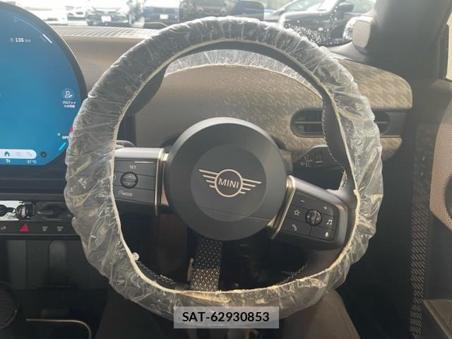 Bmw MINI 2025-11 8245927-14