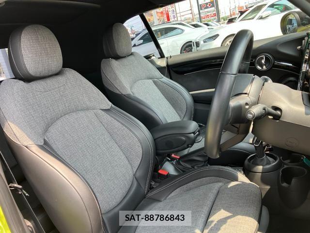 Bmw MINI 2022-04 8354957-15