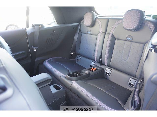 Bmw MINI 2026-04 8367010-18