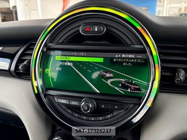 Bmw MINI 2020-01 8743997-4