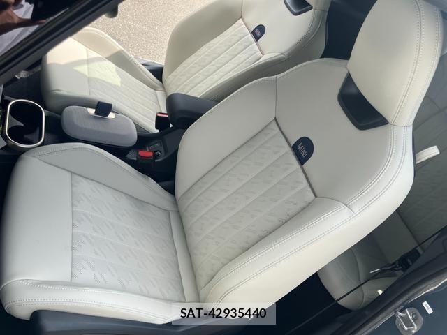 Bmw MINI 2026-03 8830330-10