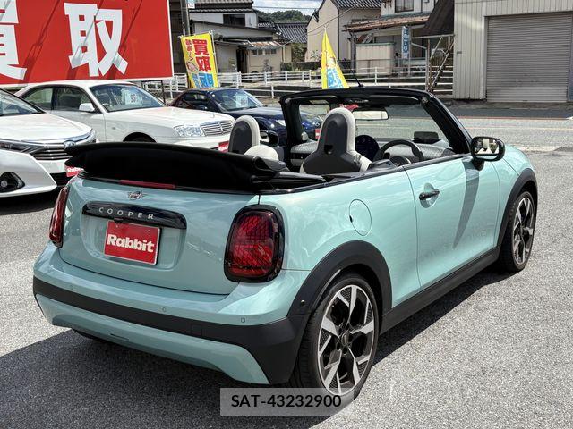 Bmw MINI 2025-10 8830331-16