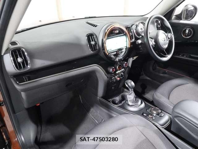 Bmw MINI 2017-06 7787043-12
