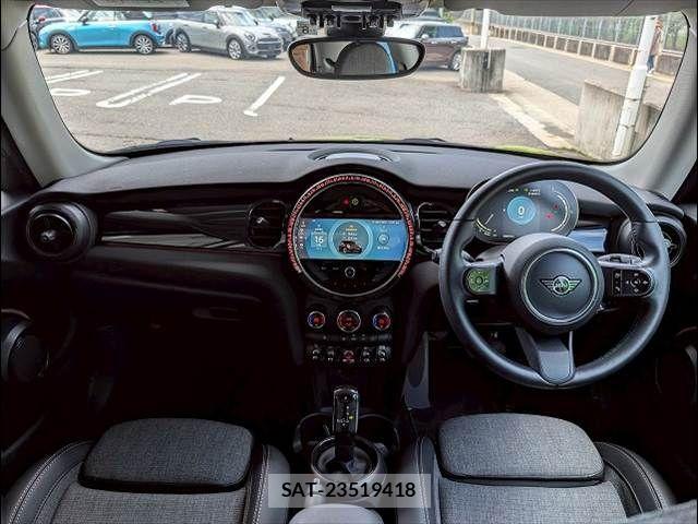 Bmw MINI 2022-08 1087223-2