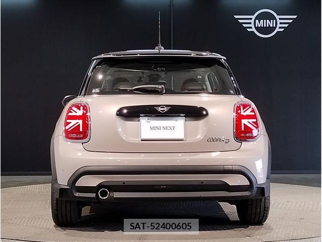 Bmw MINI 2021-08 4327051-4