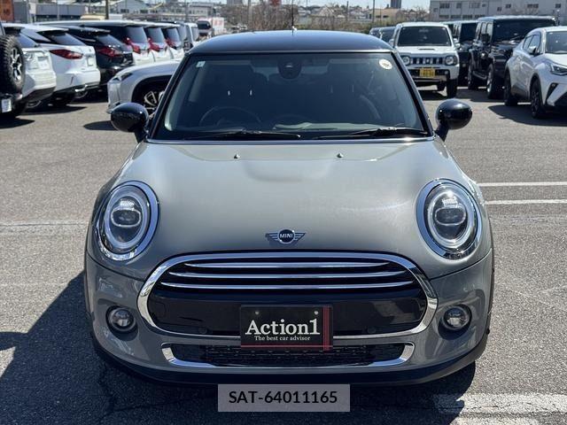 Bmw MINI 2021-04 4639843-1