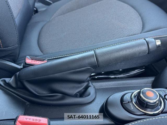 Bmw MINI 2021-04 4639843-24