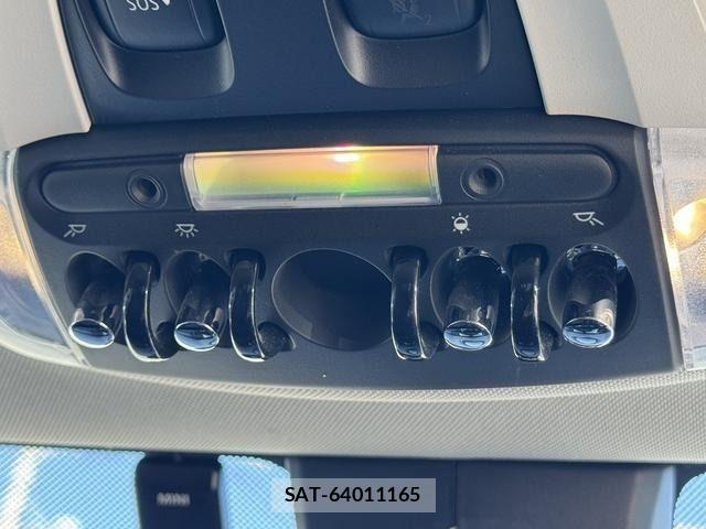Bmw MINI 2021-04 4639843-27