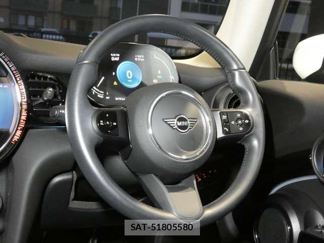 Bmw MINI 2022-03 7221796-10