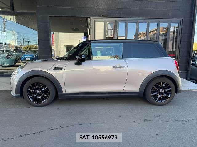 Bmw MINI 2022-03 7221798-2