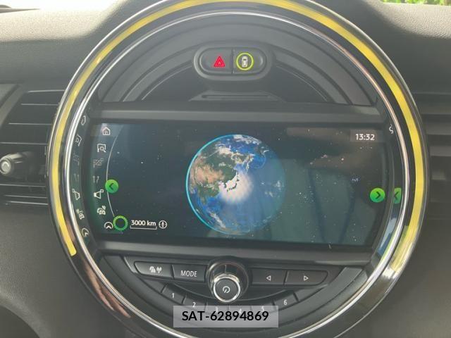 Bmw MINI 2019-12 7358756-10